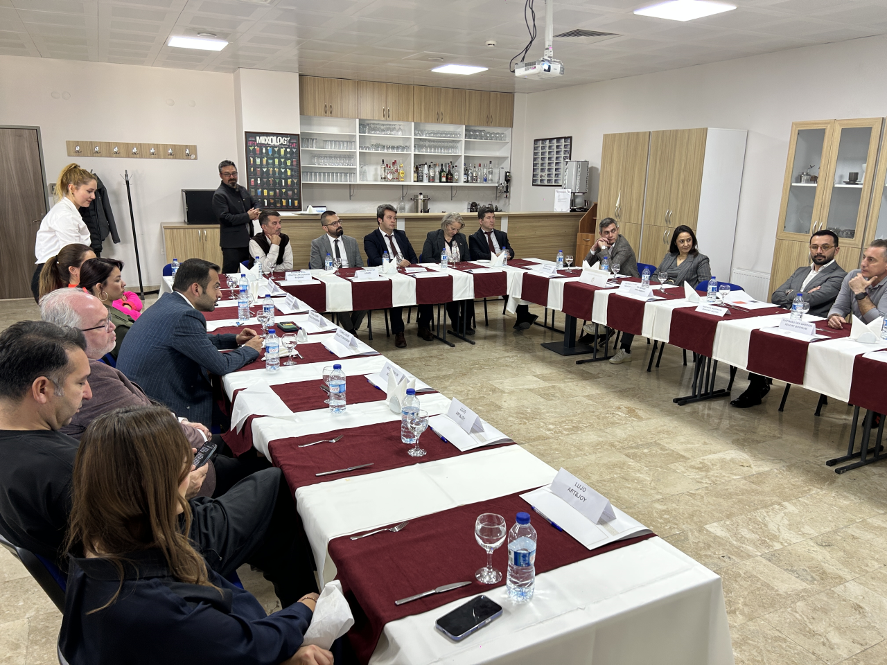 Bodrum’un 5 Yıldızlı Otel Genel Müdürleri Turizm Fakültesinde Bir Araya Geldi