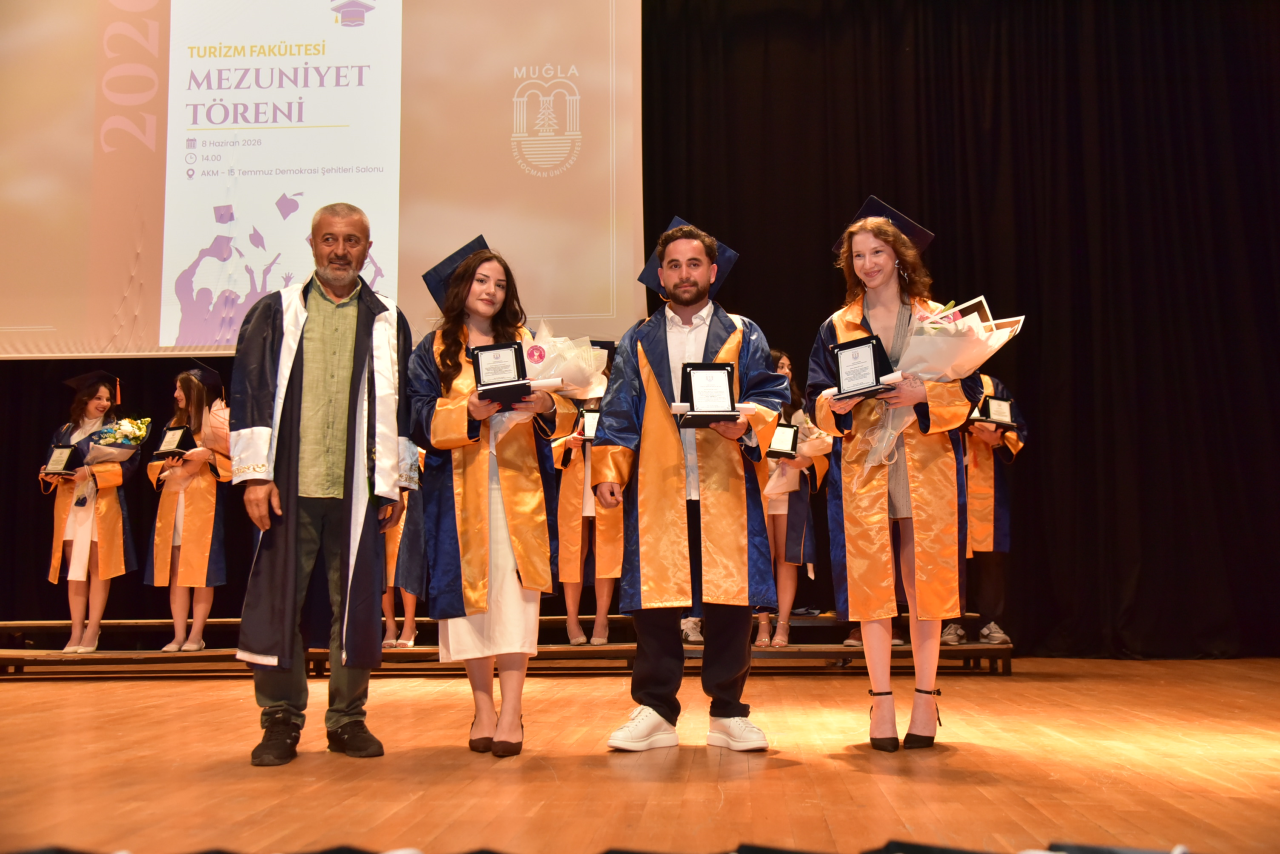 2025-2026 Eğitim Öğretim Yarıyılı Mezuniyet Töreni Gerçekleşti