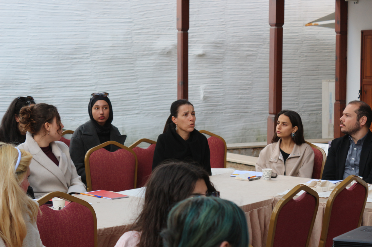 Feminist Çeviri Atölyesi: Dili Yeniden Düşünmek