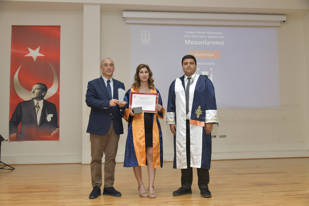 Yatağan MYO Mezuniyet Sevinci Yaşadı