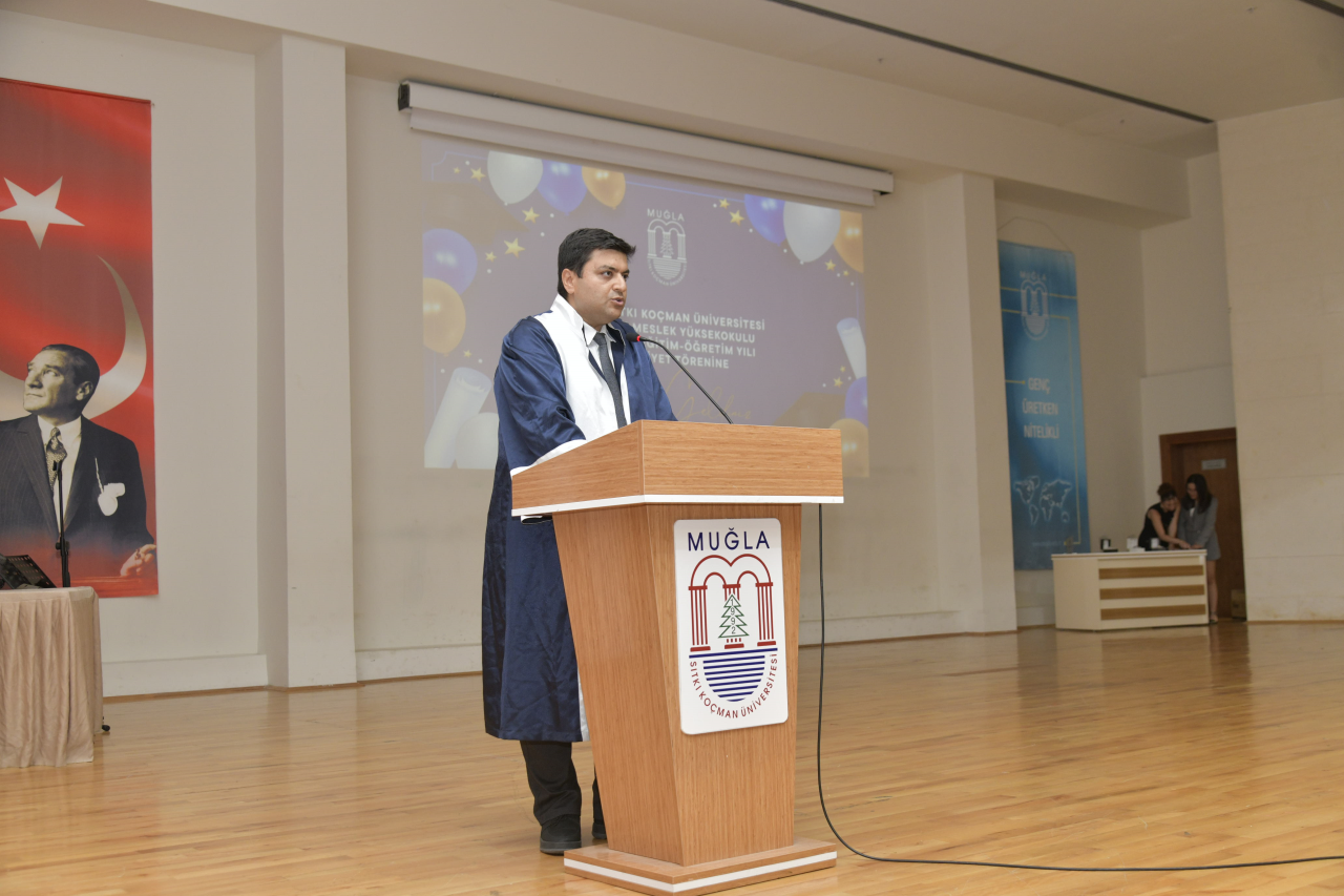 Yatağan MYO Mezuniyet Sevinci Yaşadı