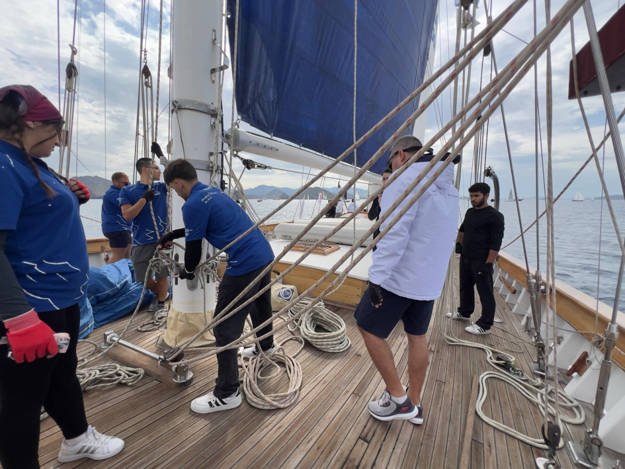 ? Yelkenlerde Büyük Başarı: STS Bodrum Okul Gemisi