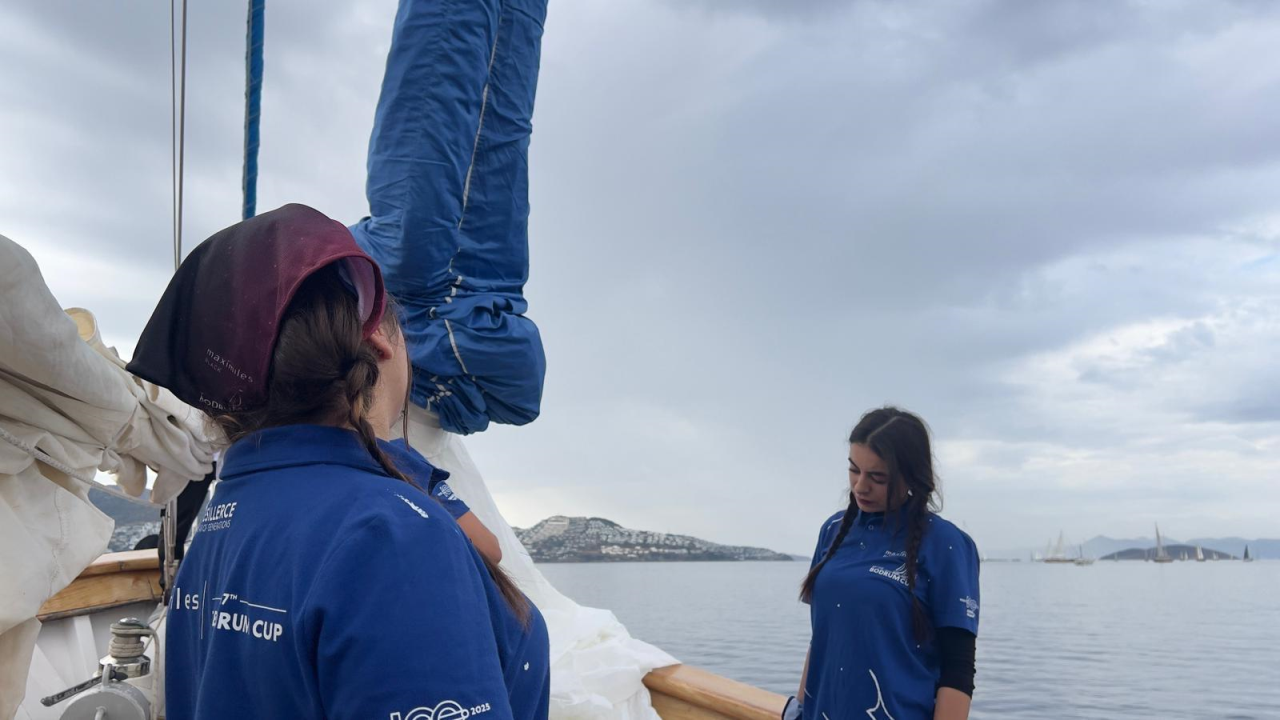 ? Yelkenlerde Büyük Başarı: STS Bodrum Okul Gemisi