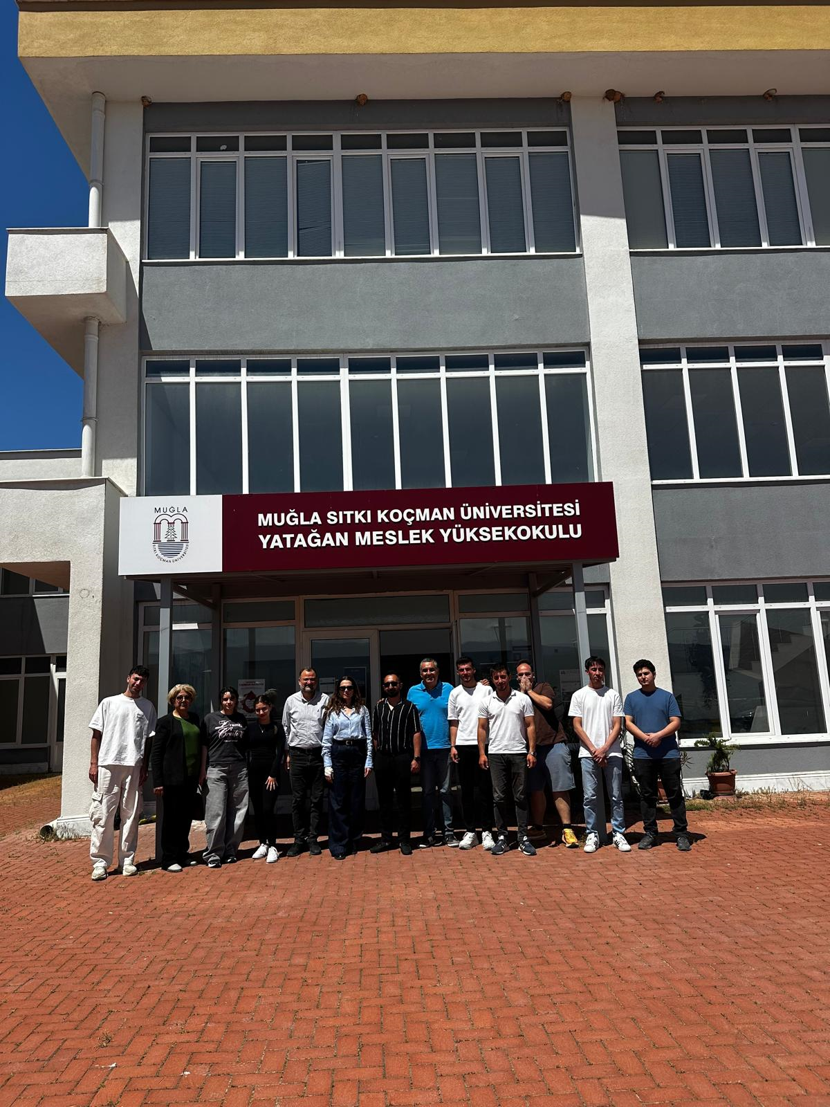 MEZUN ÖĞRENCİ BULUŞMASI