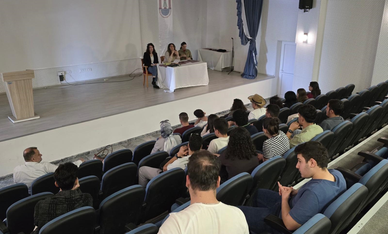 BÖLÜM BAŞKANI ÖĞRENCİ BULUŞMASI GERÇEKLEŞTİRİLDİ