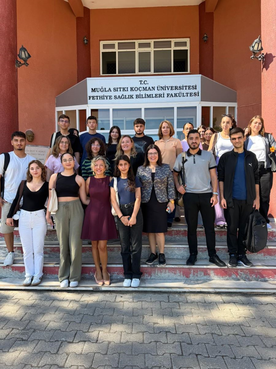 Bağımlılığı Anlamak, Fark Etmek ve Mücadele Etmek Konulu Seminer Dr. Dilek Demirezen