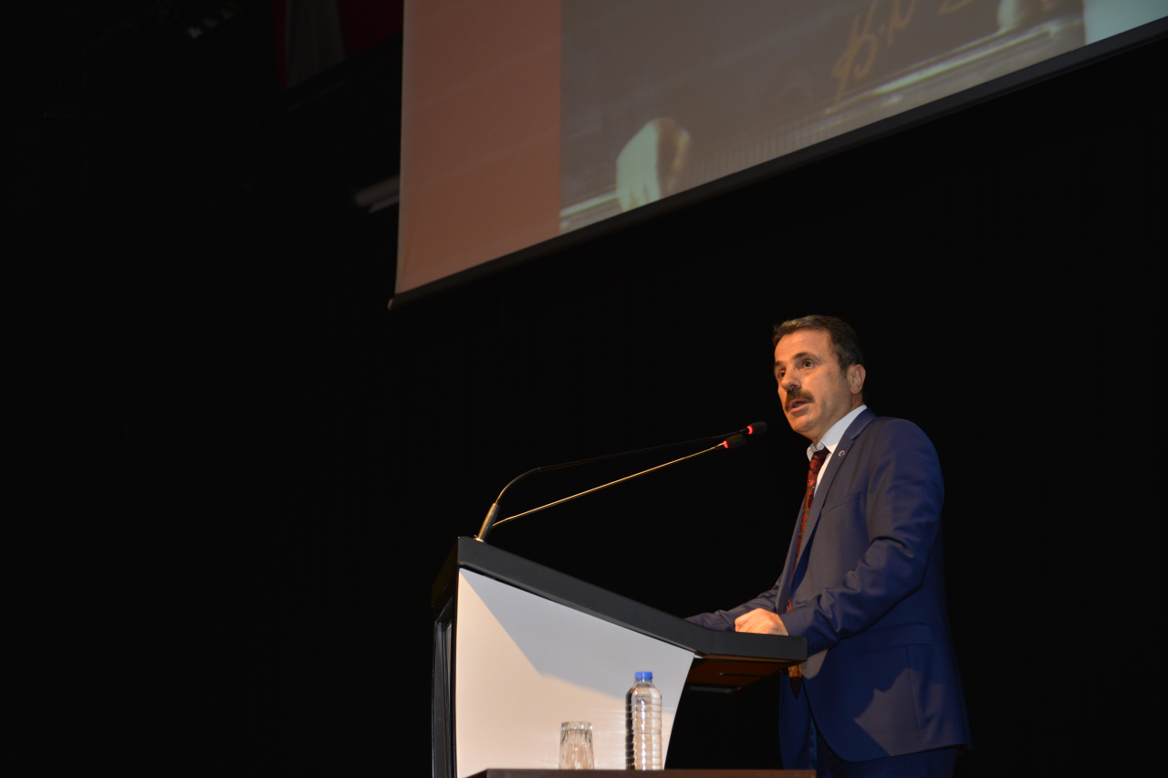 Üniversitemizde Öğretmenler Günü Kutlandı