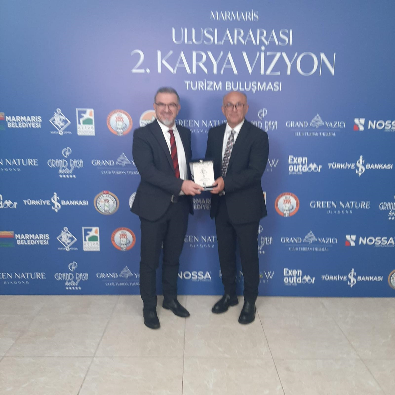 Merkez Müdürümüz Prof. Dr. Ahmet DEMİRAK, “2. Karya Vizyon Turizm Buluşması” açılış programında sunum gerçekleştirdi.
