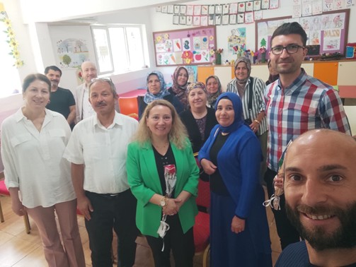 Hemşirelik Bölümü’nden Özel Gereksinimli Çocuklar ve Ailelerine Anlamlı Eğitim