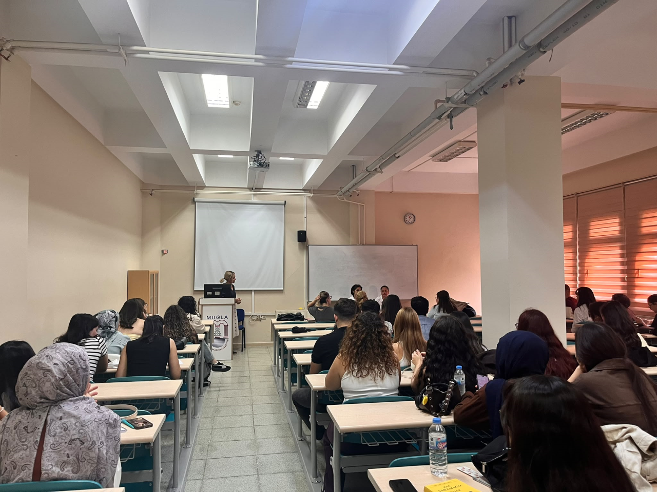 Hemşirelik Bölümünde "Evde Bakım Hemşireliği" Söyleşisi Gerçekleştirildi 