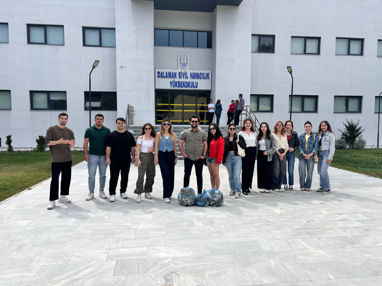 Öğrencilerden Doğaya Duyarlı Hareket!