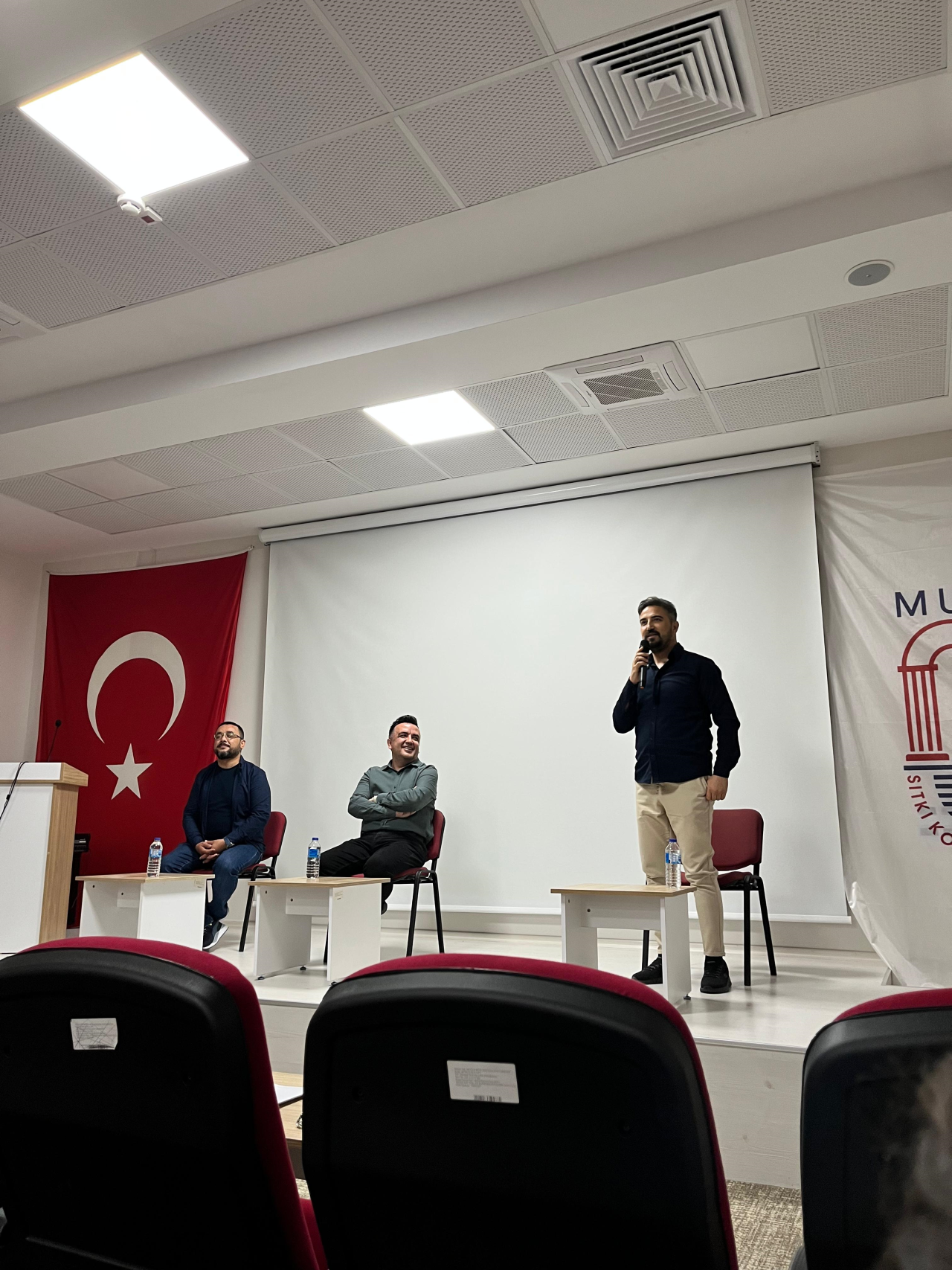 “Hava Trafiğinde Saha Kontrol Hizmeti” Konferansı Gerçekleştirildi.