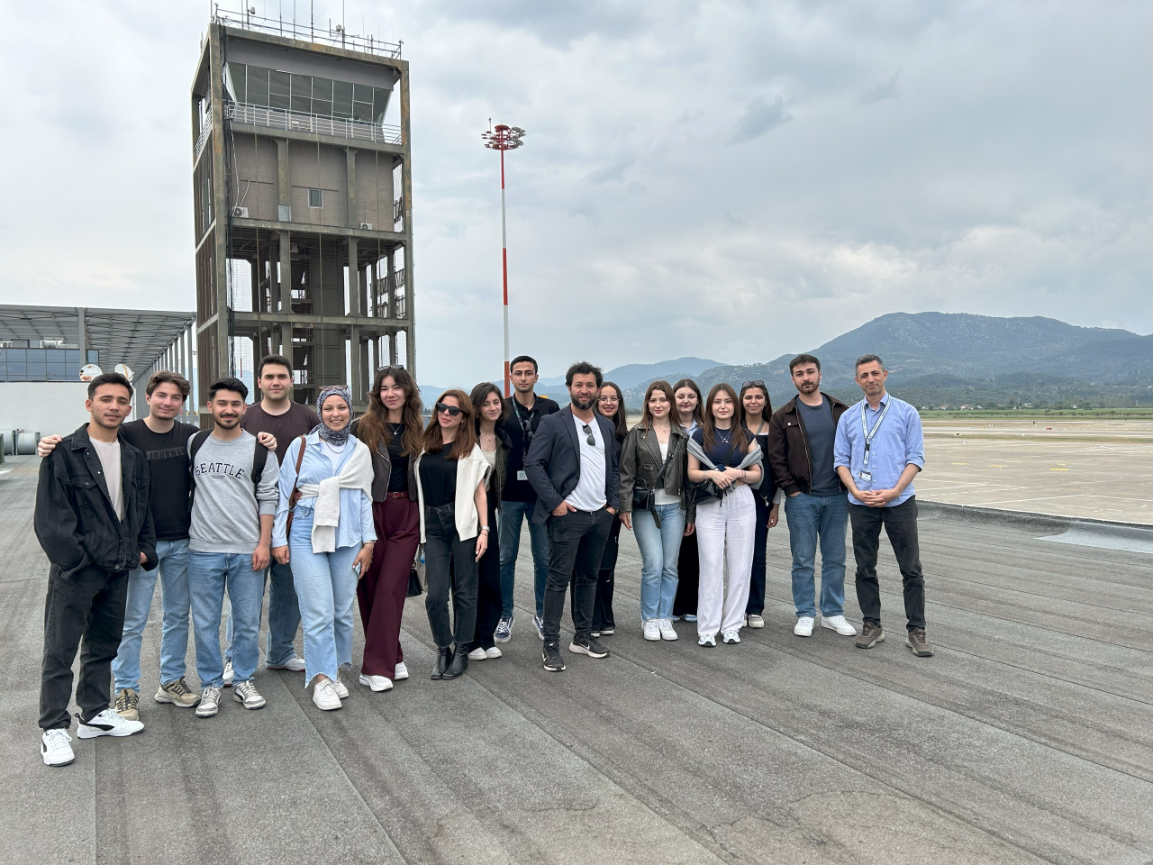 Dalaman Havalimanı Hava Trafik Kulesine teknik gezi düzenlendi.