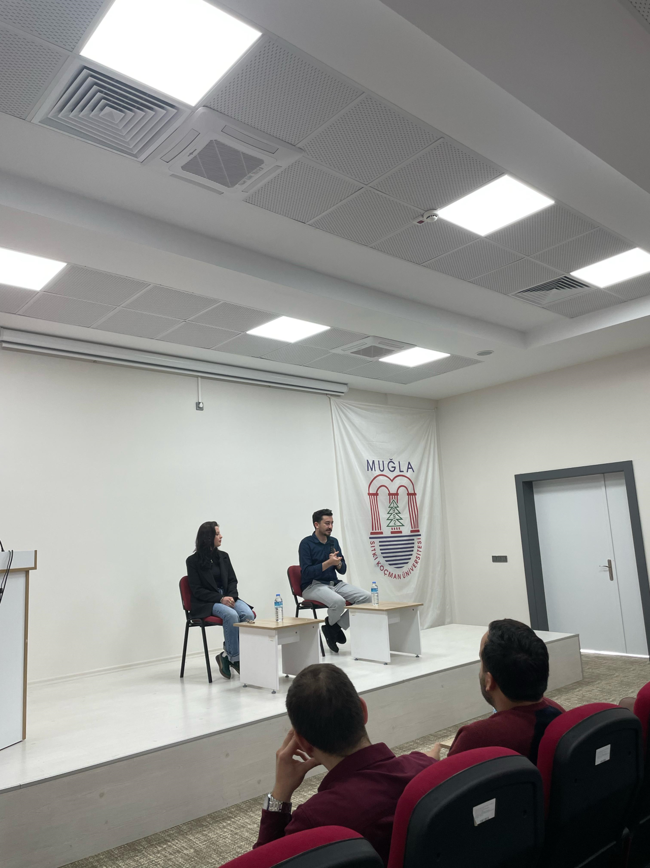 Geleceğe İlham Veren Yollar: Mezunlar ve Öğrenciler Buluşuyor