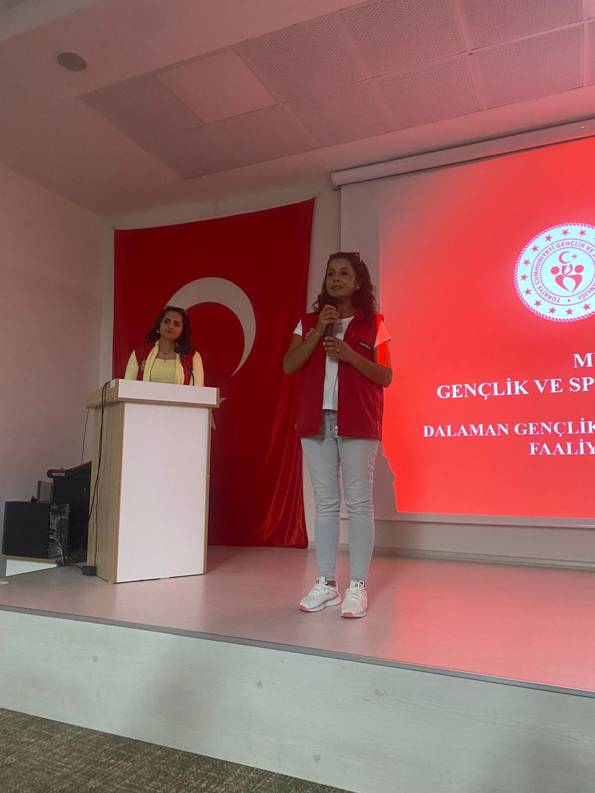 Dalaman Gençlik Merkezi Tanıtım Buluşması Gerçekleşti