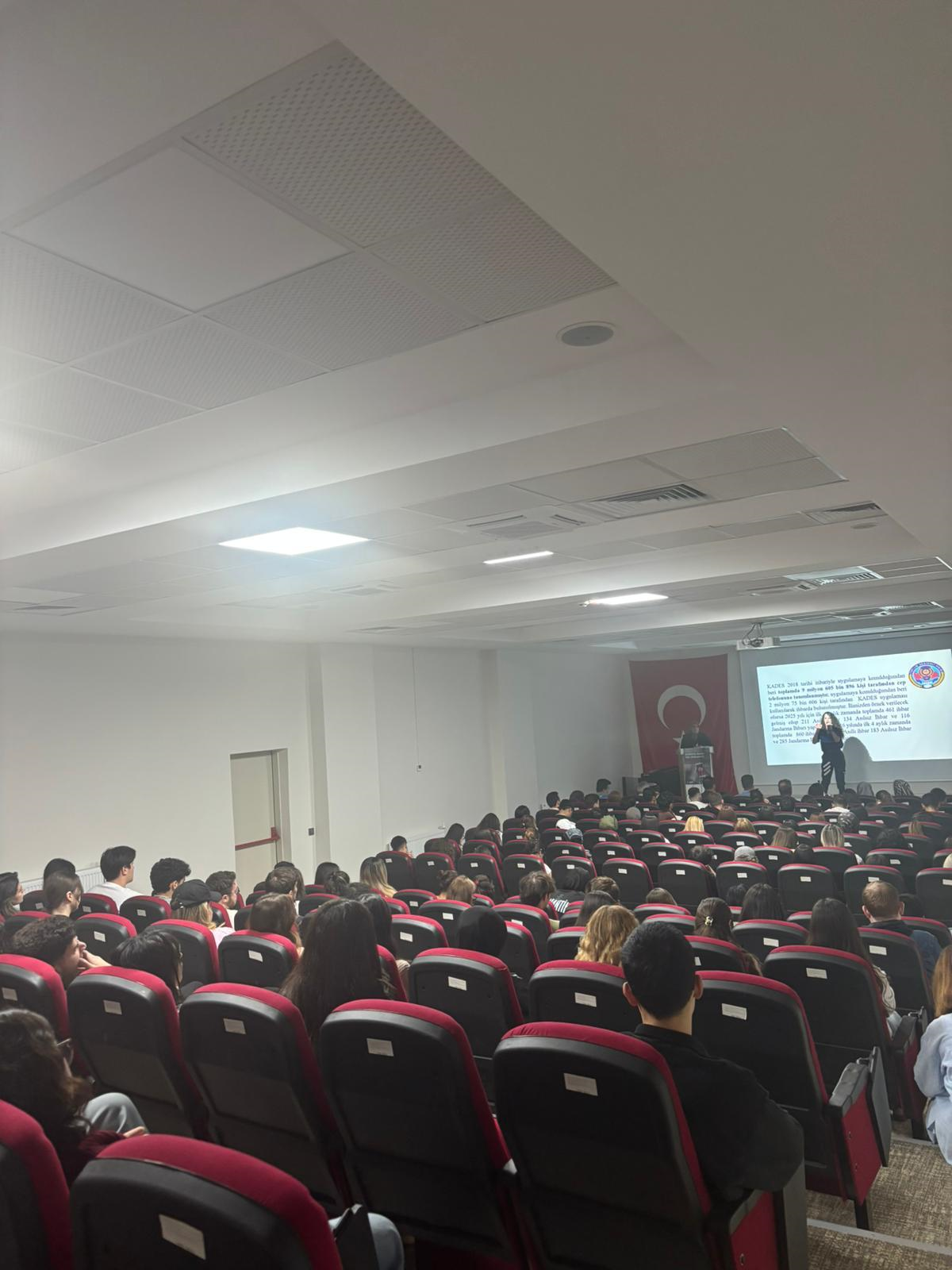 Yüksekokulumuzda “Kadına Yönelik Şiddetle Mücadelede Farkındalık” Konferansı Düzenlendi