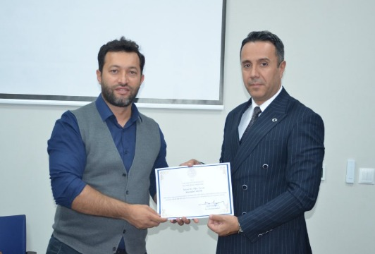Dr. Öğr. Üyesi Mustafa UZGÖR tarafından Dalaman Genç Ar-Ge Ekim Ayı Etkinliğinde “Havacılık Yönetimi ve Uçuş Atölyesi” gerçekleştirdi.