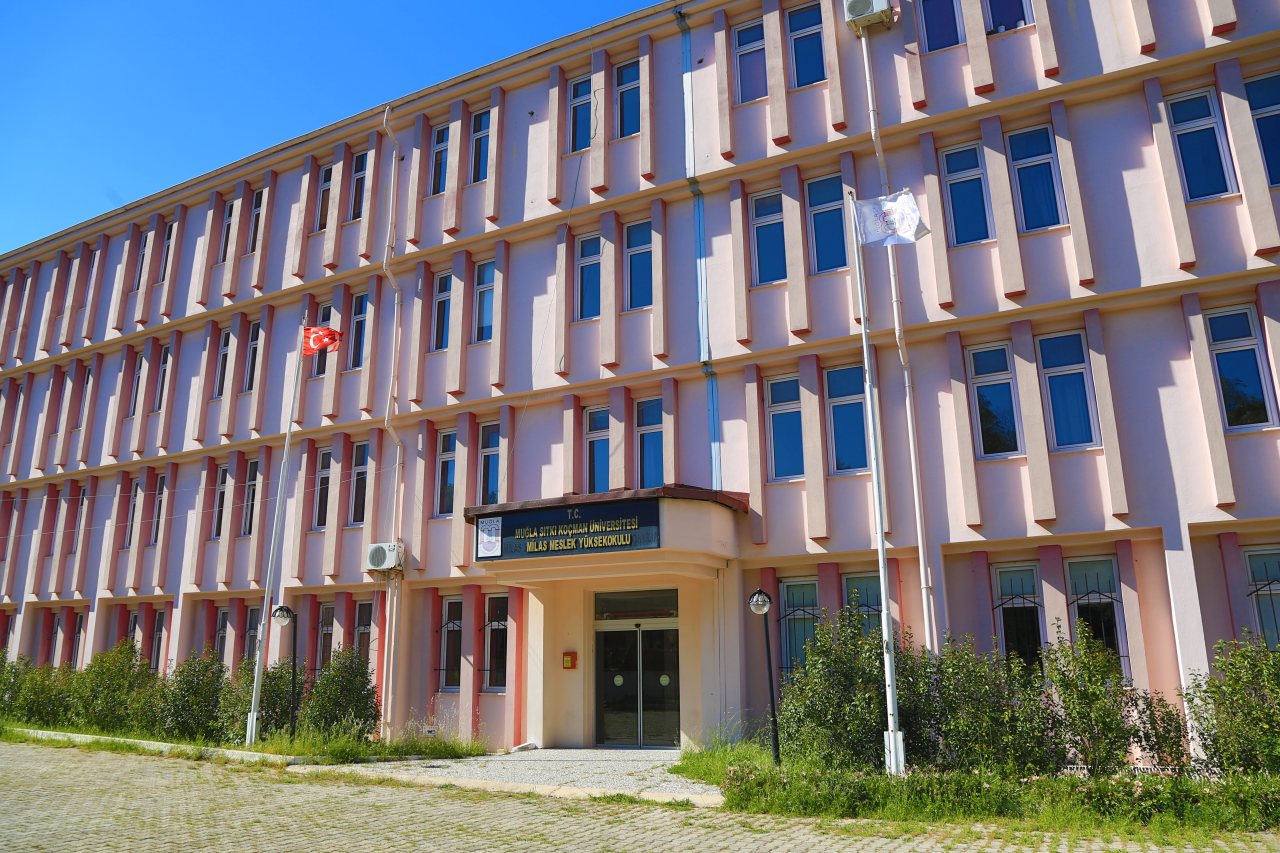 TÜBİTAK Projelerinde Meslek Yüksekokulumuzun Başarısı