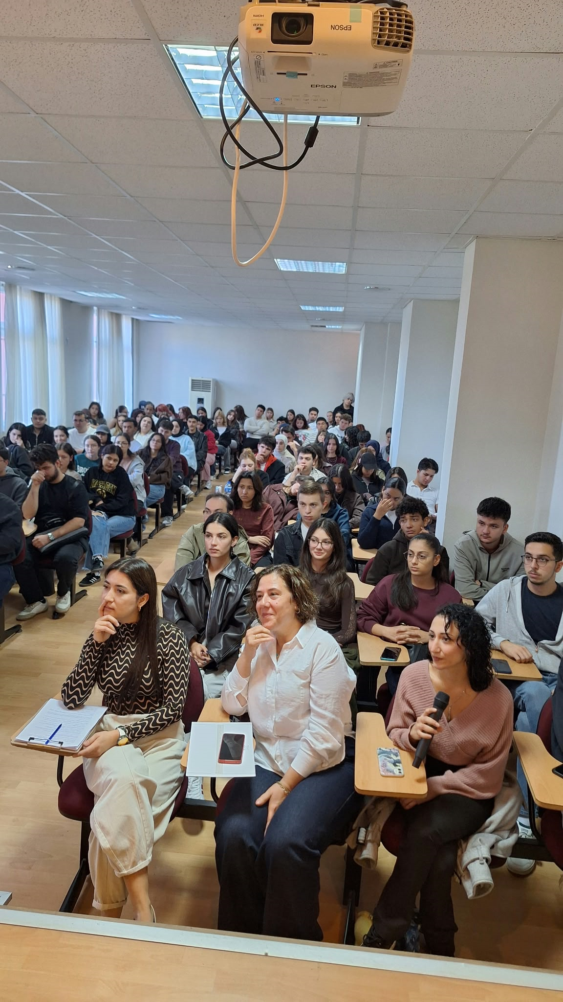 Aşçılık Programımızda “Mezunlar ve Yeni Öğrenciler Buluşuyor” Söyleşisi Gerçekleştirildi