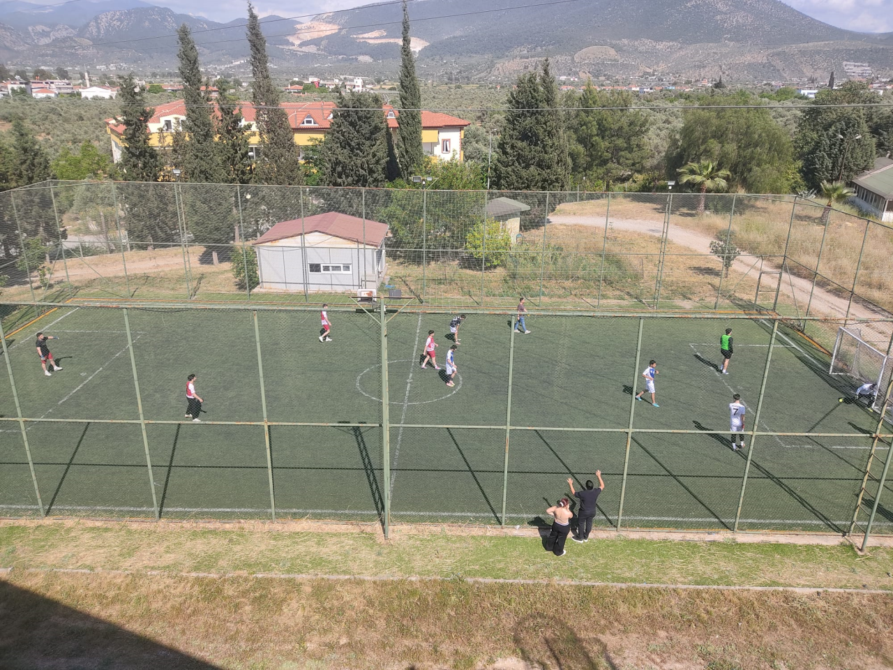 Milas MYO’da Futbol Turnuvası Heyecanı: Şampiyon İşletme Bölümü Takımı Oldu