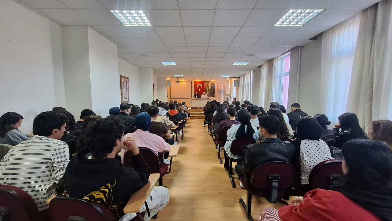 Aşçılık Programımızda “Mezunlar ve Yeni Öğrenciler Buluşuyor” Söyleşisi Gerçekleştirildi