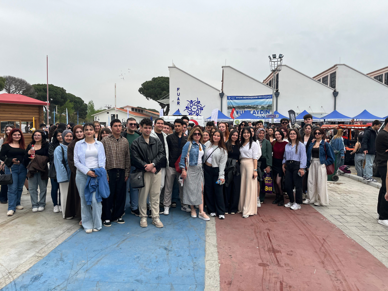 Milas Meslek Yüksekokulu öğrencileri, kariyer yolculuklarına yön verecek önemli bir organizasyonda yer aldı.