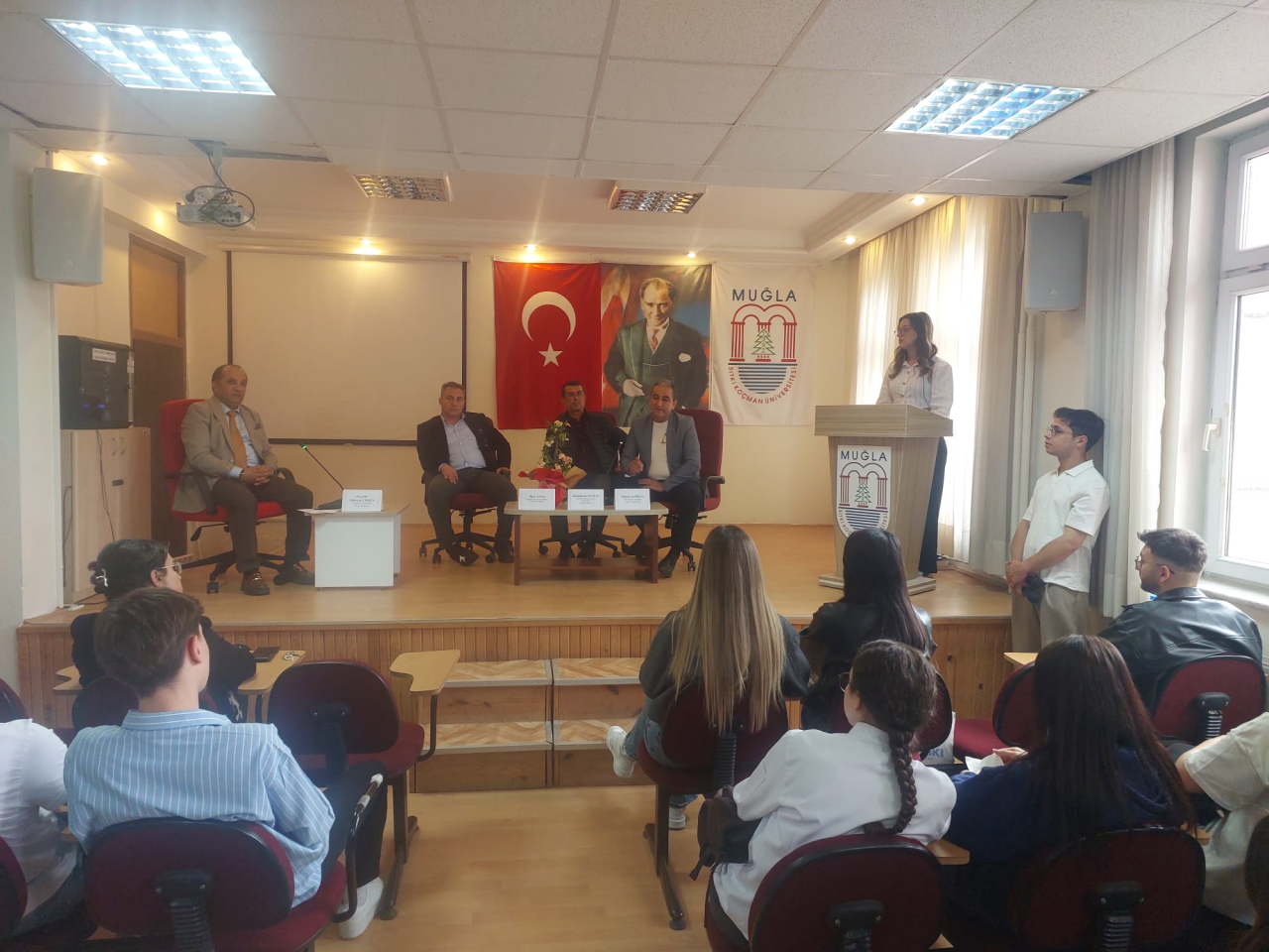 Milas MYO’da “Orta Doğu ve Körfez’deki Güncel Krizin Turizm Sektörüne Yansımaları” Paneli Gerçekleştirildi