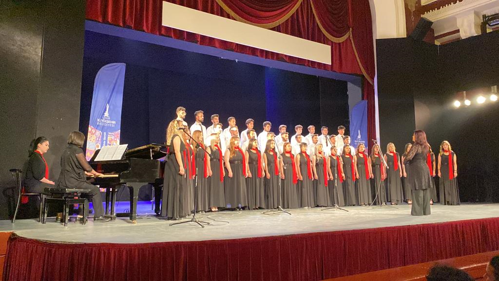 ÇOKSESLİ KOROLAR FESTİVALİ