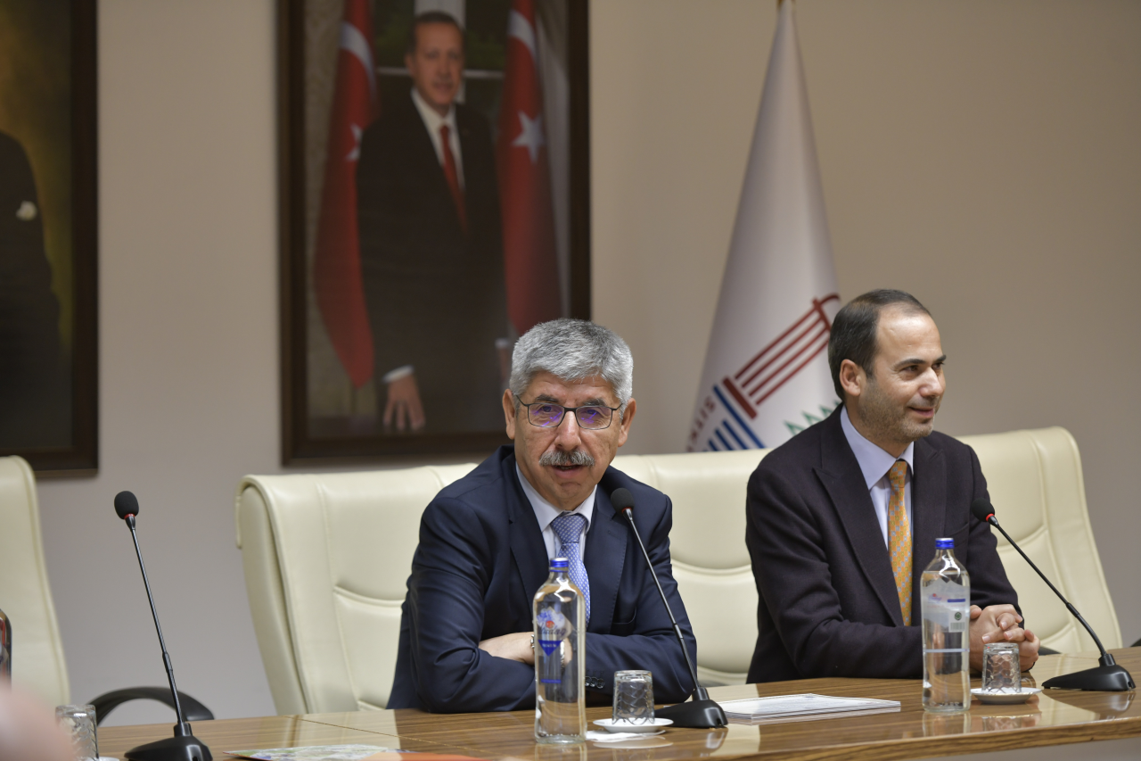 Muğla Sıtkı Koçman Üniversitesi Milas Veteriner Fakültesi yerleşkesinde bulunan Deney Hayvanları Uygulama ve Araştırma Merkezi’nde, “Araştırmacılar İçin Deney Hayvanları Kullanım Sertifikası Kursu” düzenlendi.