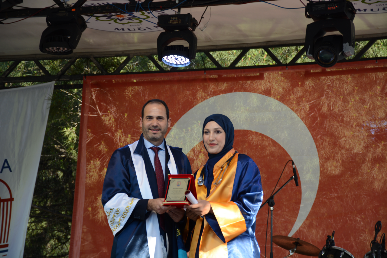 Milas Veteriner Fakültesi 3. Dönem Mezuniyet Töreni gerçekleşti.