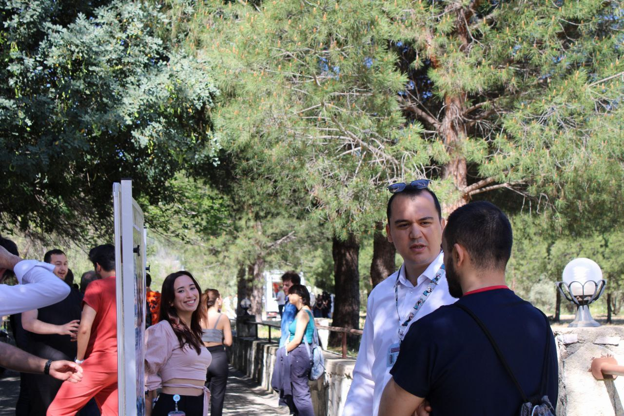 Öğrencilerimiz dönem ödevi sunumlarını gerçekleştirdi