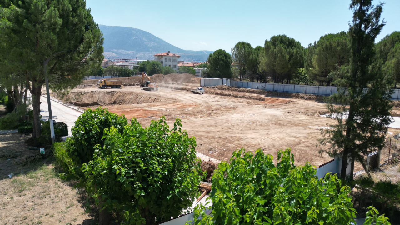 MSKÜ MİLAS VETERİNER FAKÜLTESİ HAYVAN HASTANESİNİN YAPIMINA BAŞLANDI