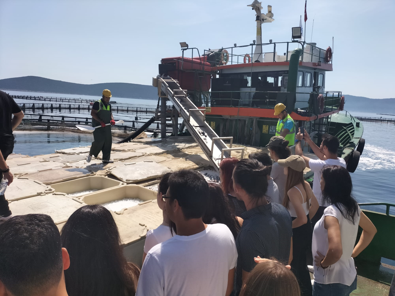 Kılıç Deniz Balık Hastalıklarında Koruyucu Hekimlik Uygulamaları dersi kapsamında öğrencilerimizle teknik gezi yapıldı