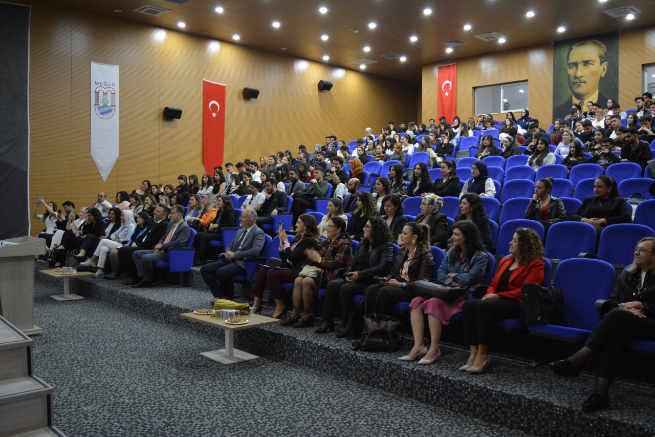 Sağlık Bilimlerinde Bilgi Güncelleme Sempozyumu-V: Bakımda Öngörü Kültürü
