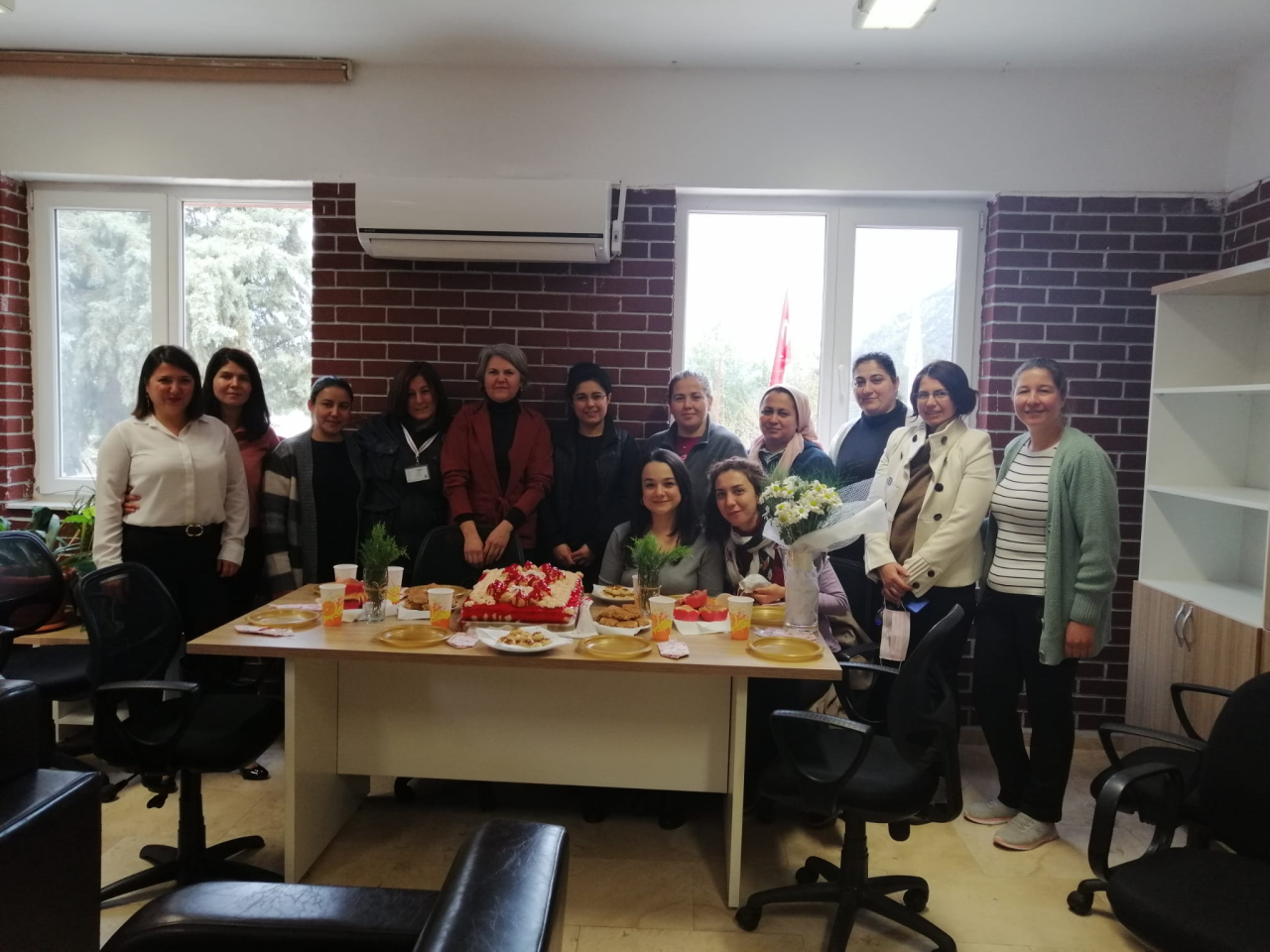 Marmaris Turizm Meslek Yüksekokulunda Kadınlar Günü Kutlandı