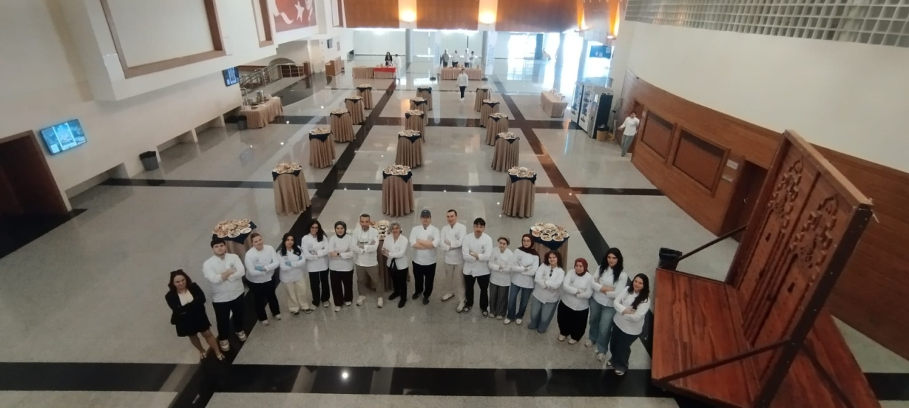 4.Ulusal Aşçılık Festivali için MSKÜ Atatürk Kültür Merkezine teknik gezi düzenlendi.