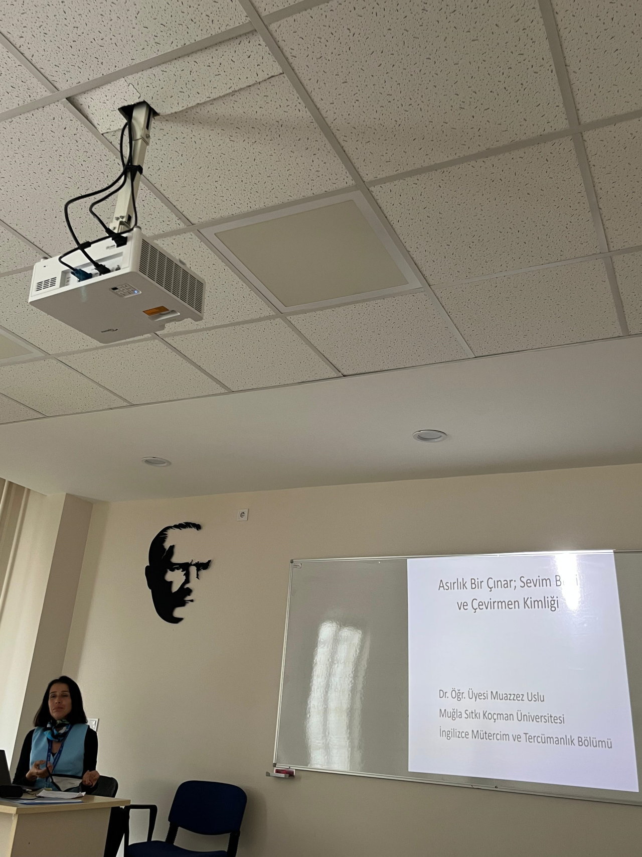 Dr.Öğretim üyesi Muazzez Uslu II.Ulusal Çeviribilim Kurultayı’na katıldı!