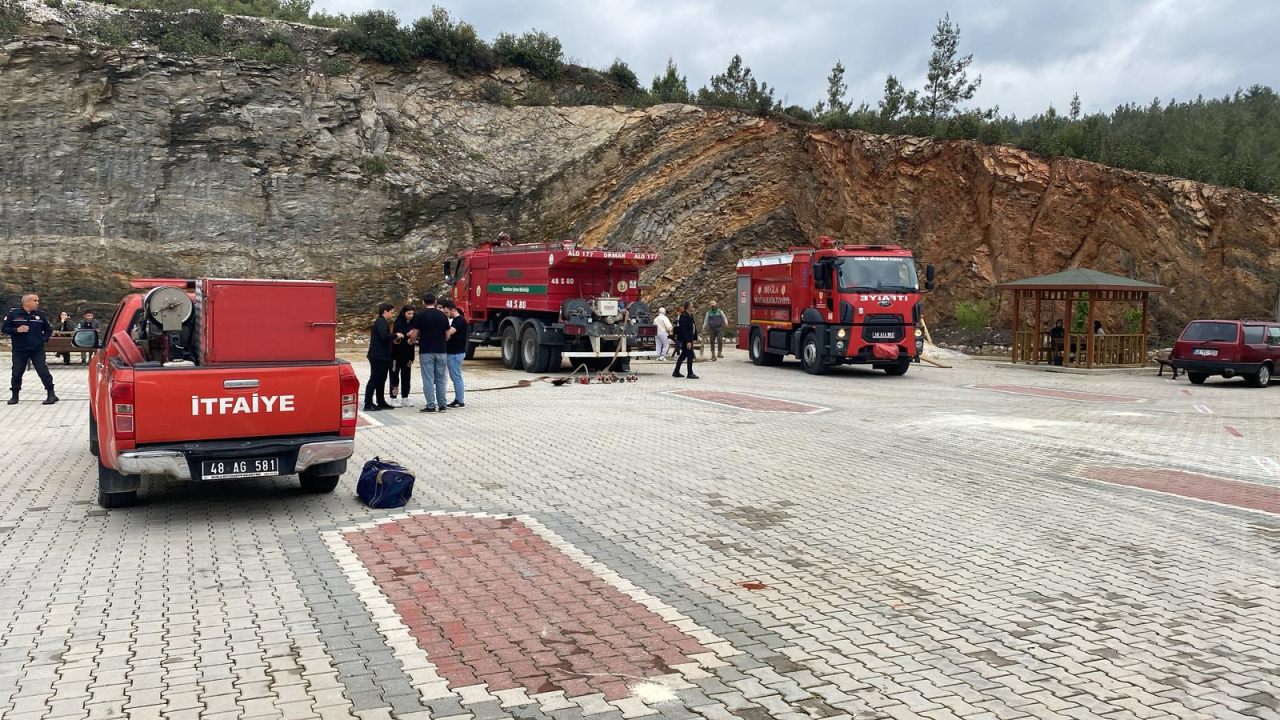 Kavaklıdere MYO’da Uygulamalı Orman Yangınları Eğitimi Gerçekleştirildi