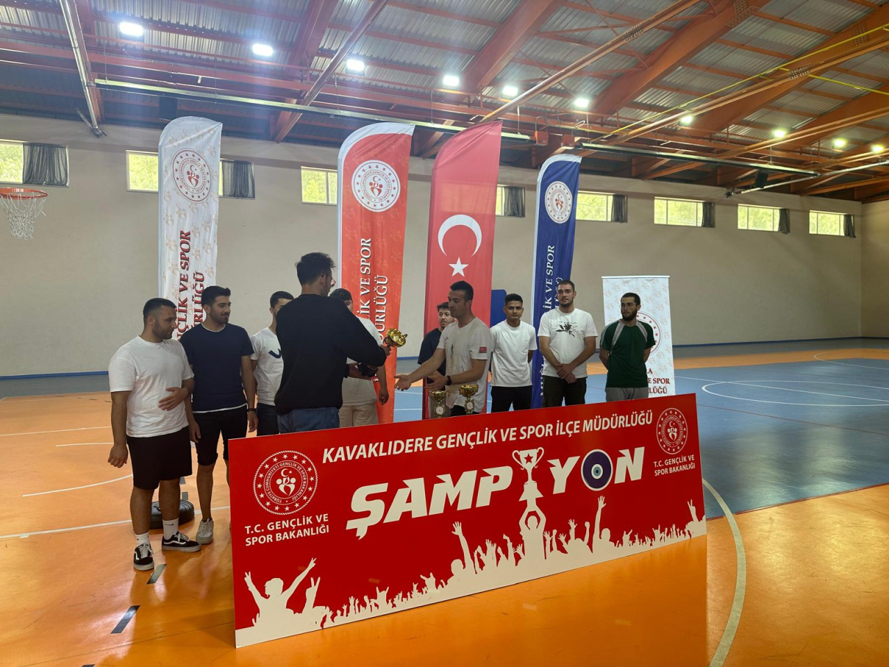 Gençlik haftası spor turnuvaları