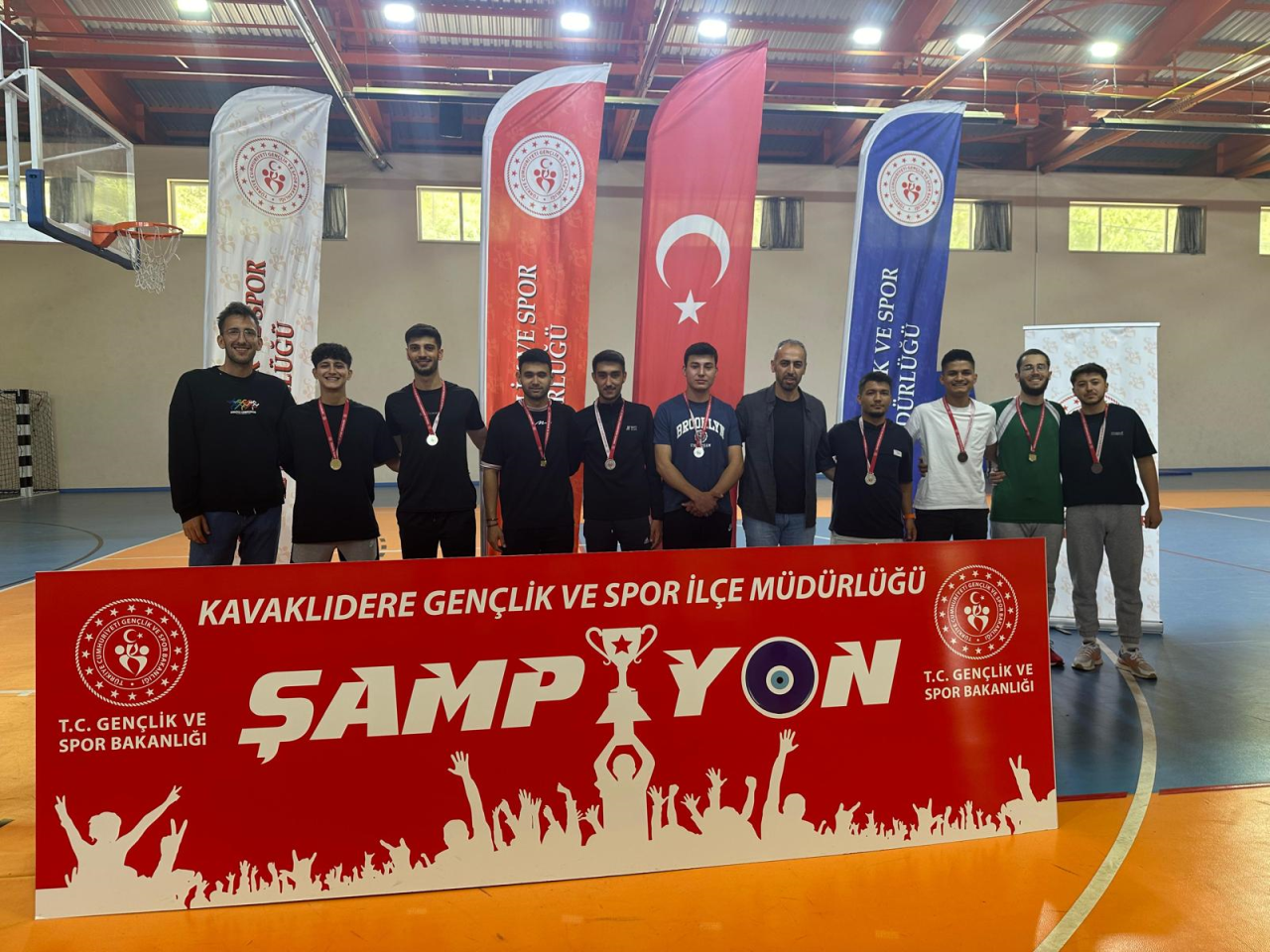 Gençlik haftası spor turnuvaları