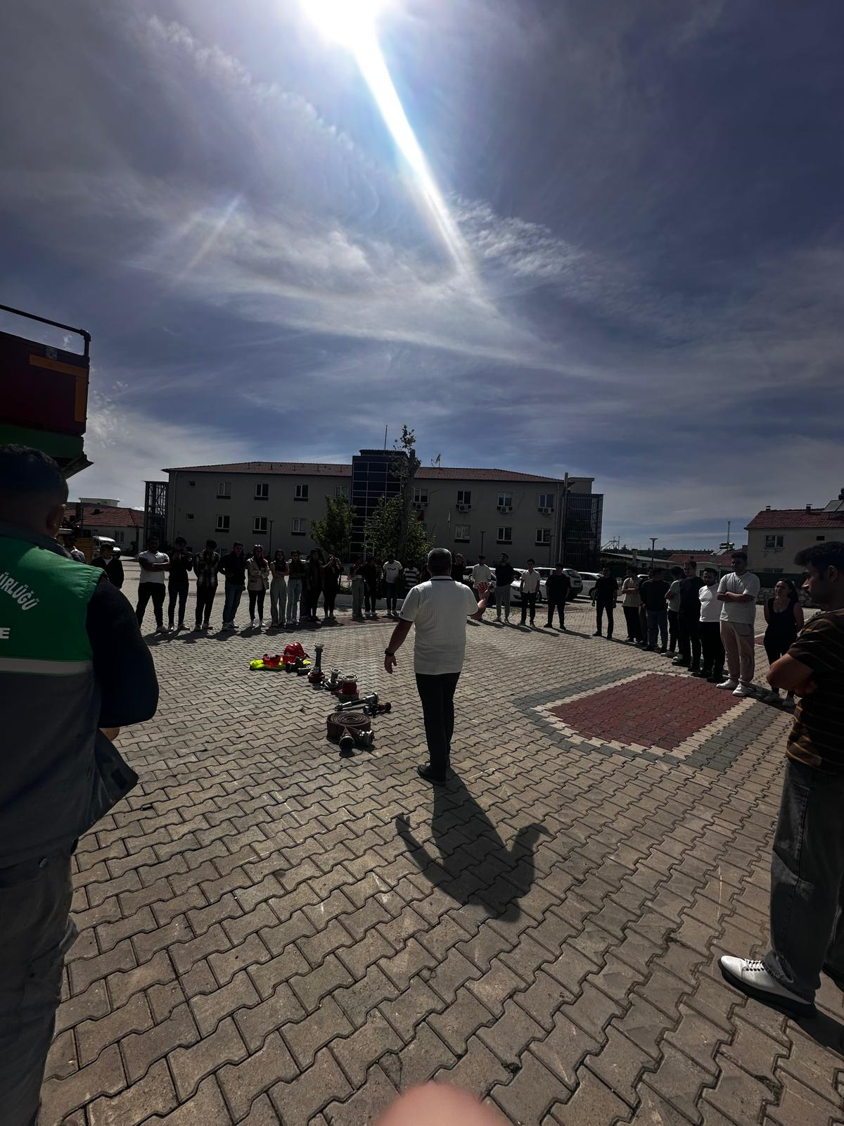Kavaklıdere MYO’da Uygulamalı Orman Yangınları Eğitimi Gerçekleştirildi