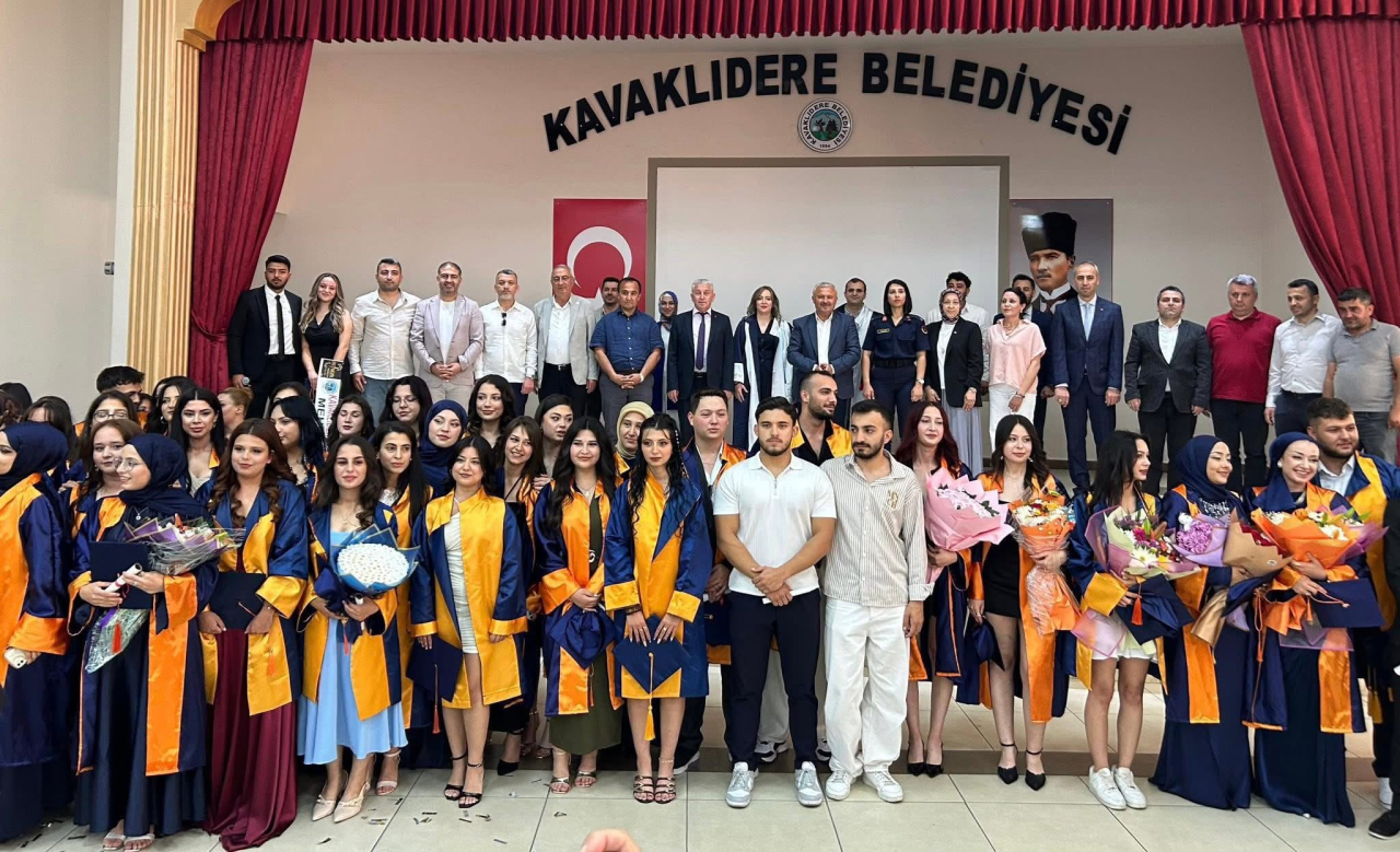 Kavaklıdere Şehit Mustafa Alper Meslek Yüksekokulu 7. Mezunlarını Verdi