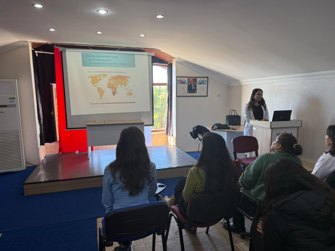 "1 Aralık Dünya AIDS Günü" Seminer