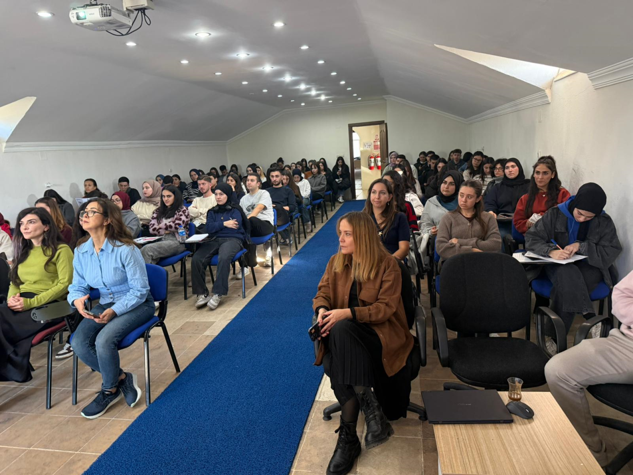 "1 Aralık Dünya AIDS Günü" Seminer