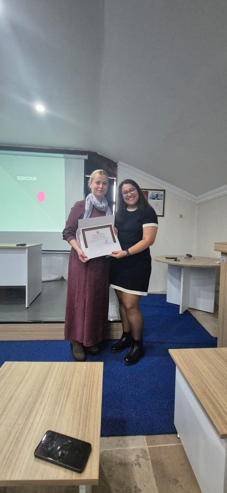 "Hastane Eczanesinde Yardımcı Personelin Önemi" Semineri 