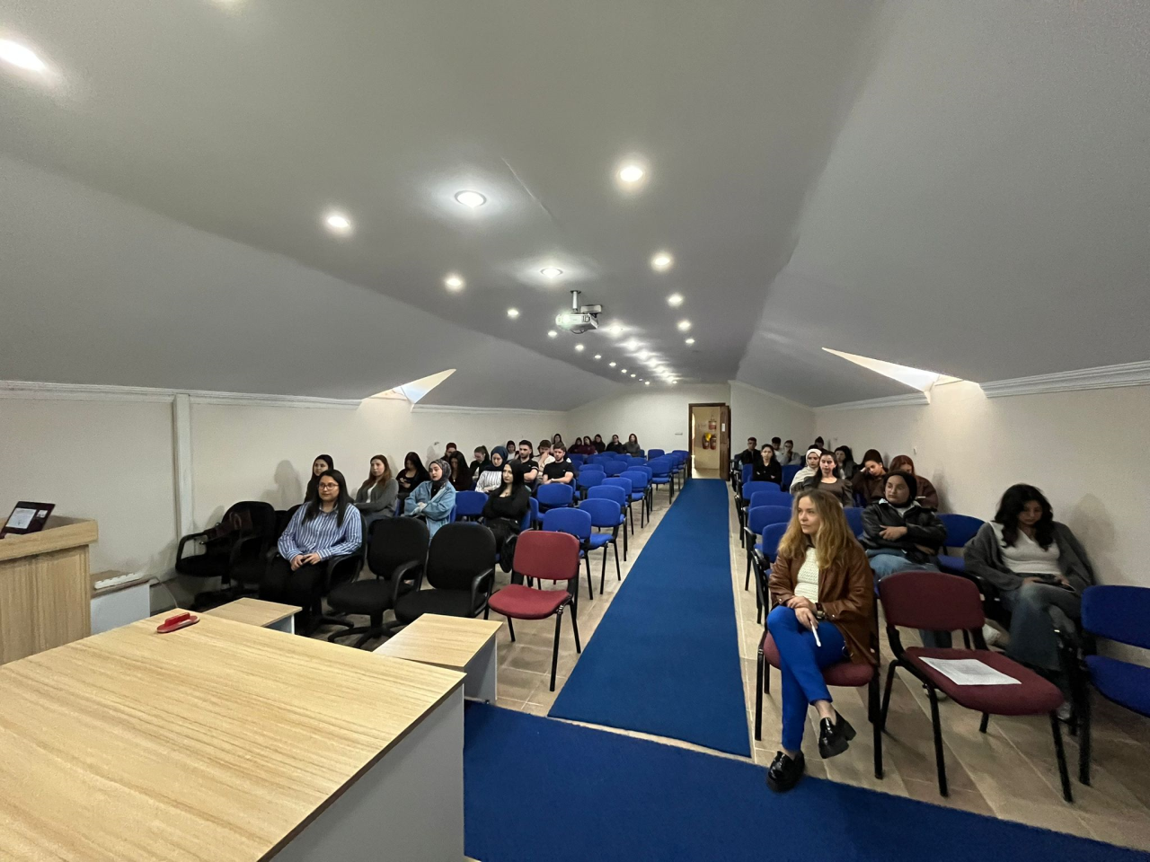 "Zoonotik Hastalıklar" Konulu Eğitim Semineri