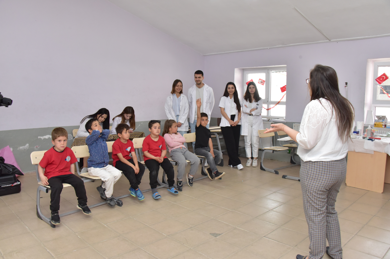 MSKÜ’den Dokuzçam’a Bütüncül Destek Programı