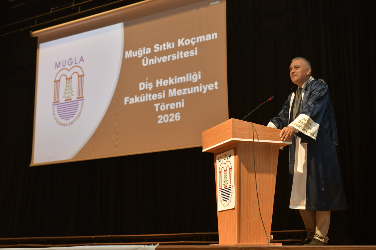 Diş Hekimliği Fakültesi 2025-2026 Eğitim-Öğretim Yılı Mezunları Meslek Yaşamlarına Uğurlandı.