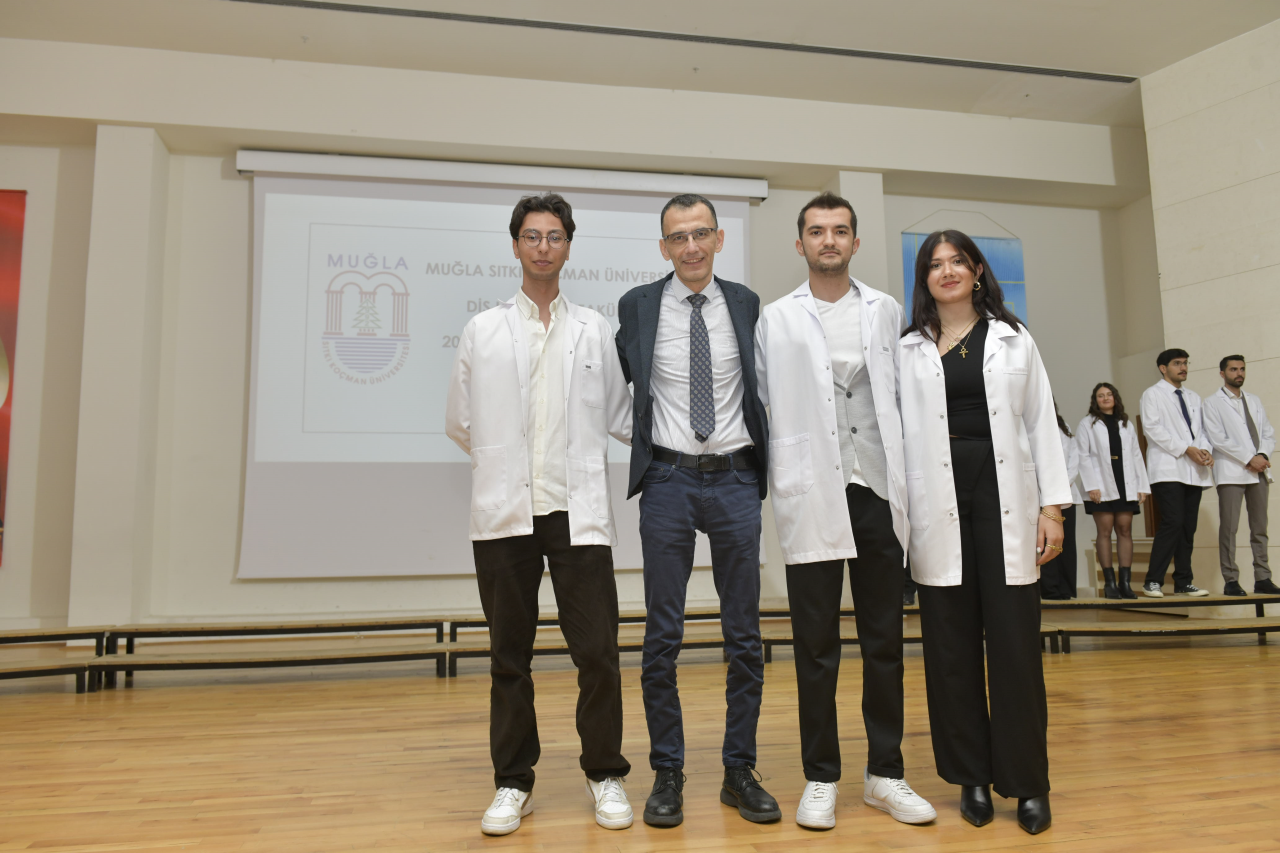 2025-2026 Eğitim-Öğretim Yılı Beyaz Önlük Giyme ve 22 Kasım Dünya Diş Hekimleri Günü Kutlama Töreni