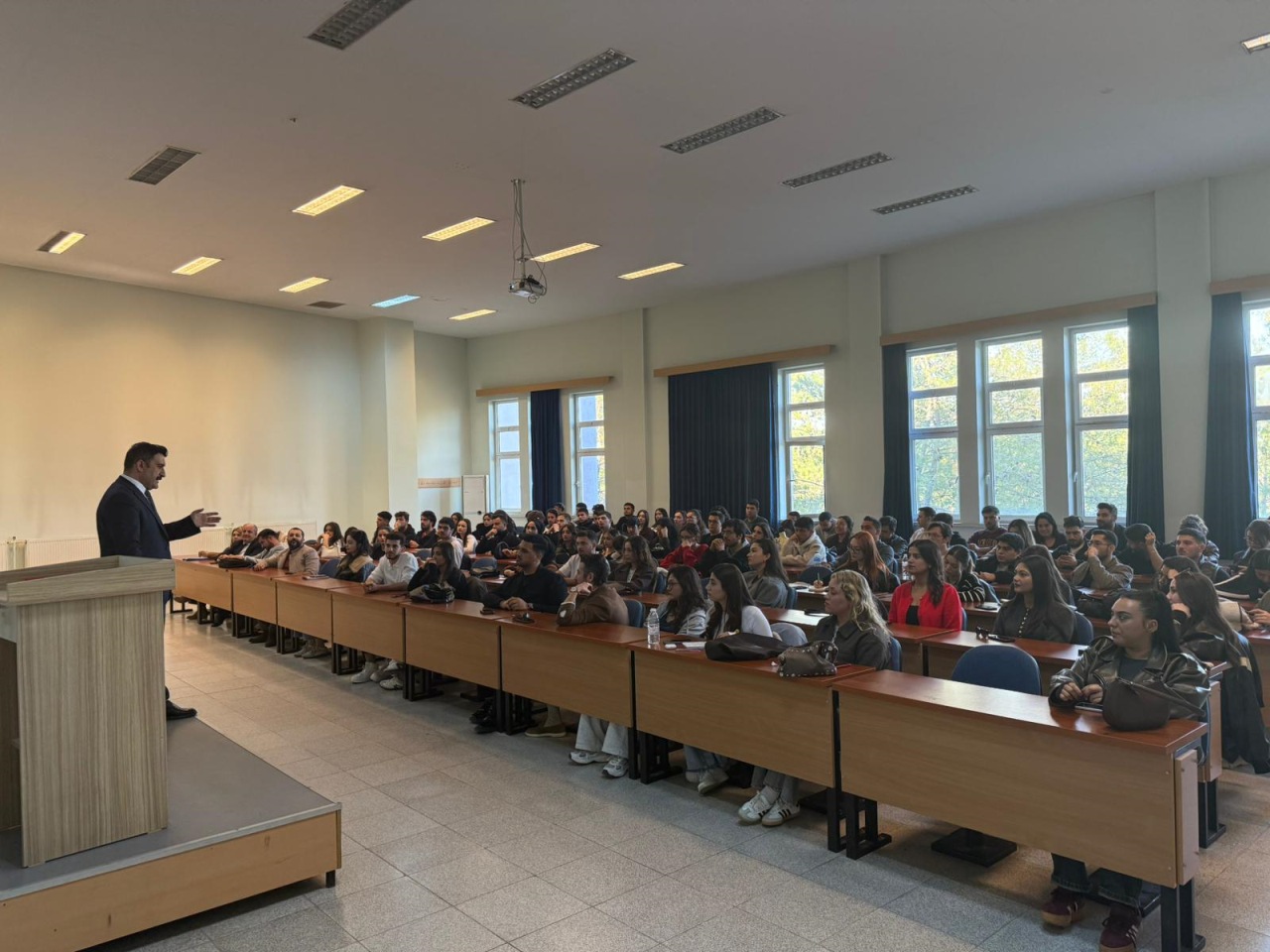 Muğla KOSGEB İl Müdürü Öğrencilerimizle Buluştu